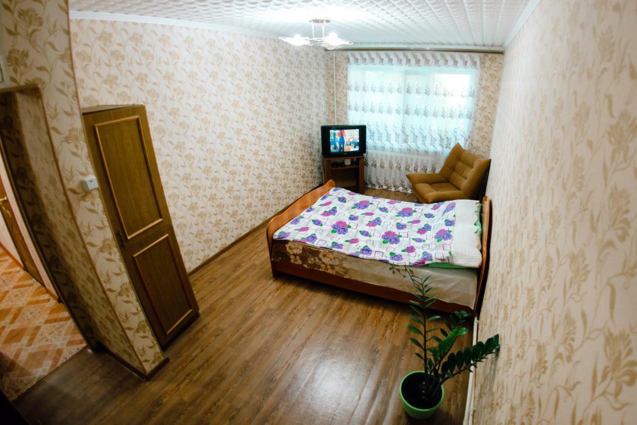 Квартира На Московской 53 Apartment Buguruslan Exterior foto